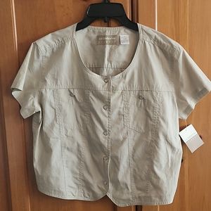 LAST CHANCE!! NWT Liz Claiborne M women's shirt
